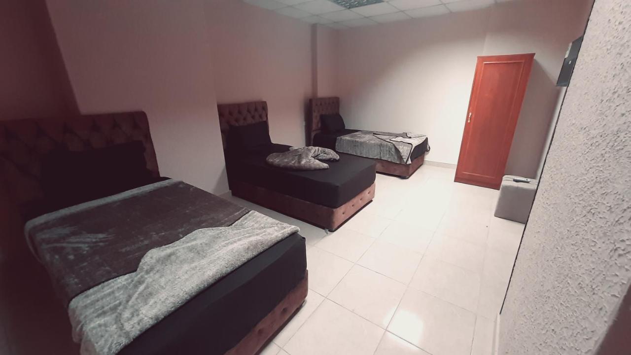 Blue Eyes Hotel Giza 外观 照片